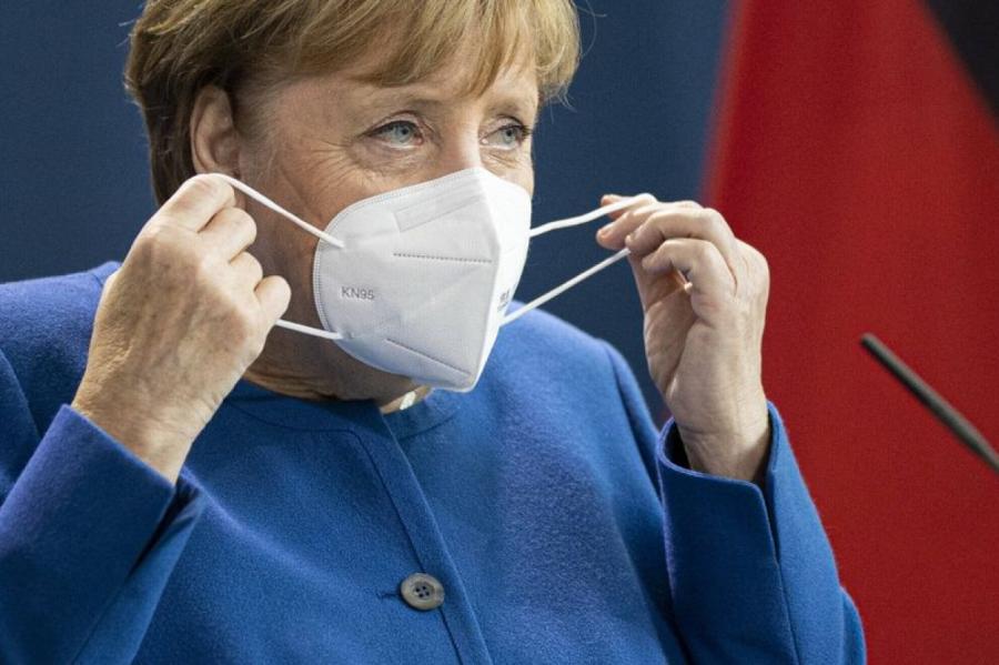 Merkele mudina noteikt stingrākus Covid-19 krīzes ierobežojumus