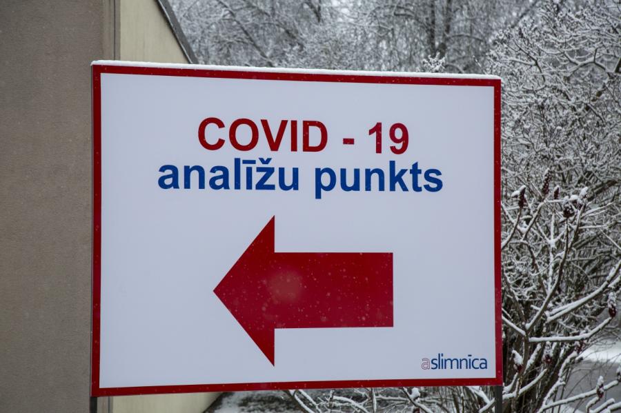 Ceturtdien Latvijā atklāti 892 Covid-19 gadījumi, bet 15 sasirgušie miruši