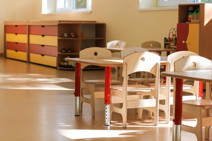Rīgas dome palielina līdzfinansējumu privātajos bērnudārzos. Kāds tas būs?