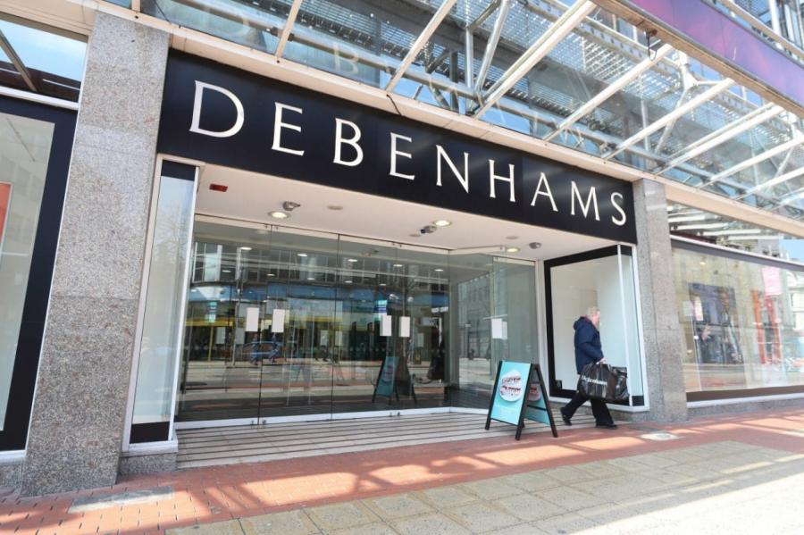 Debenhams paziņo, ka tiek slēgti visi ķēdes veikali; zīmolu nopircis Boohoo