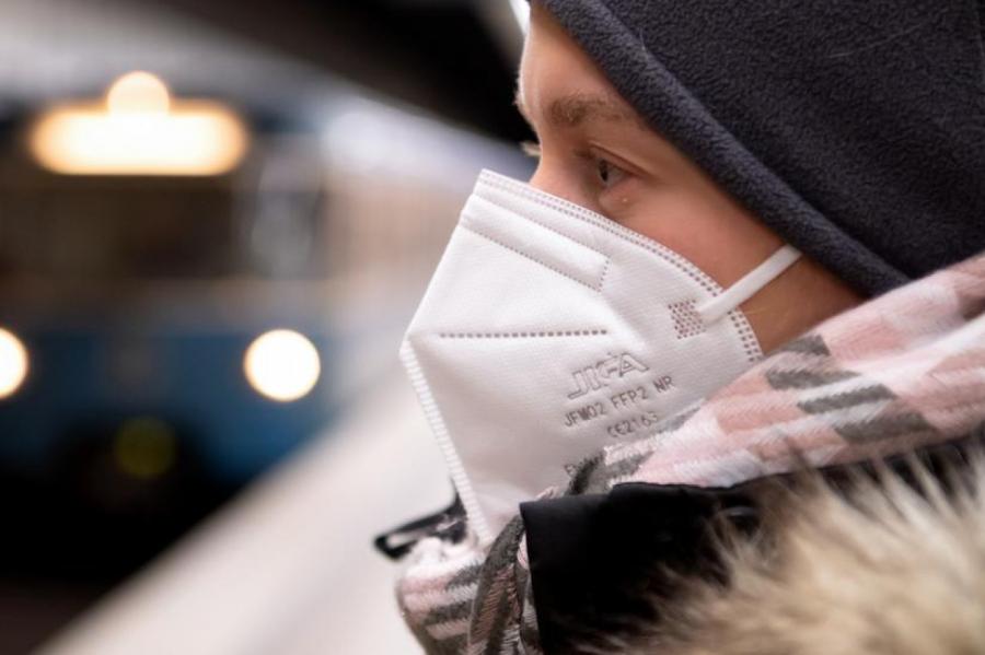 Pavļuts pieļauj, ka arī Latvijā varētu prasīt masku vietā lietot respiratorus