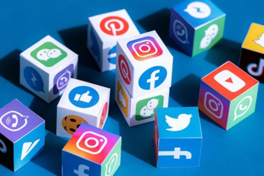 Sociālo mediju lietotāji biežāk tic dezinformācijai, liecina ASV pētījums