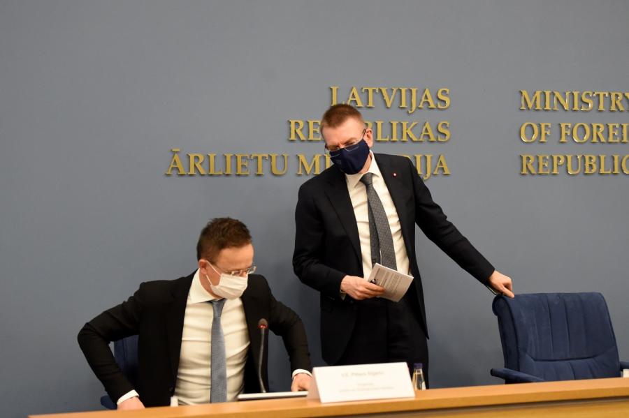Rinkēvičs: Gan Latvija, gan Ungārija iebilst pret automātiskām migrantu kvotām