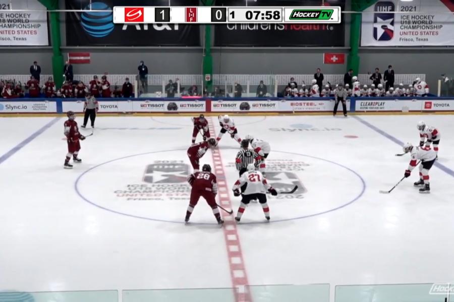 Latvijas U-18 hokeja izlase PČ iesāk ar zaudējumu pret Šveici (+VIDEO)
