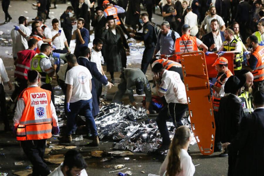 Traģēdija Izraēlā: Reliģiskos svētkos drūzmā gājuši bojā 38 cilvēki