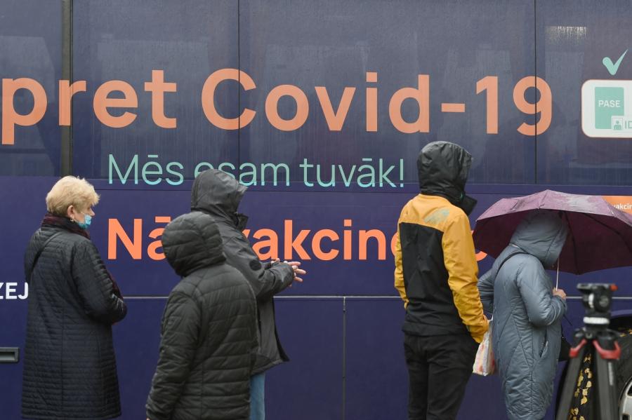 Latvijā vakcināciju pret Covid-19 atbalsta mazāk nekā potes pret citām slimībām