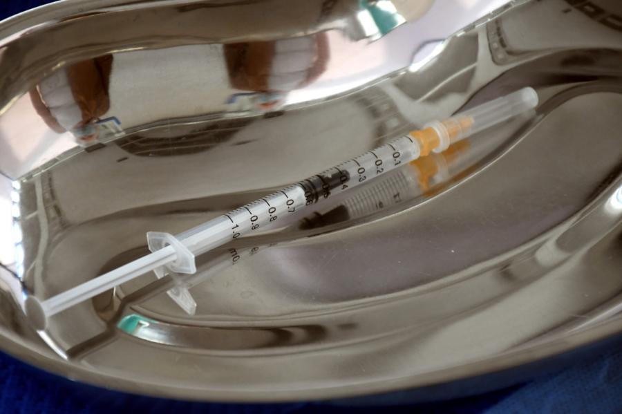 ZVA: Latvijā nav apstiprināts neviens ar vakcinēšanos saistīts nāves gadījums