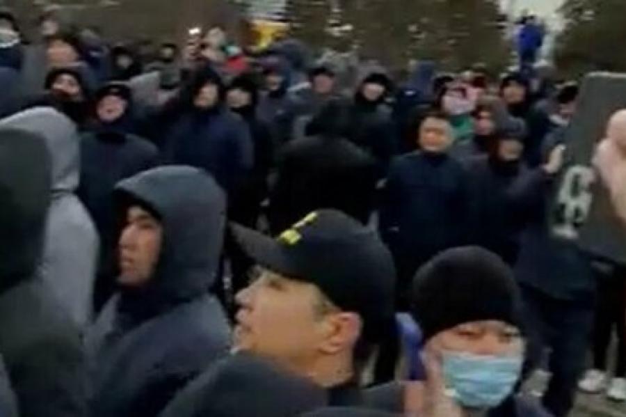 Kazahstānā atcelts ārkārtas stāvokļa režīms