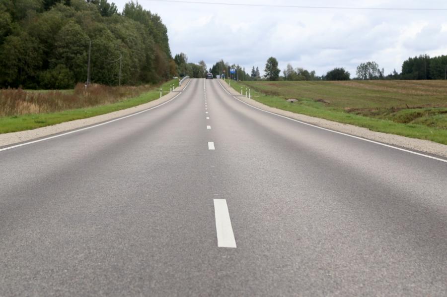 Pašvaldību reformas ietvaros atjaunoti autoceļi vairāk nekā 400 kilometru garumā