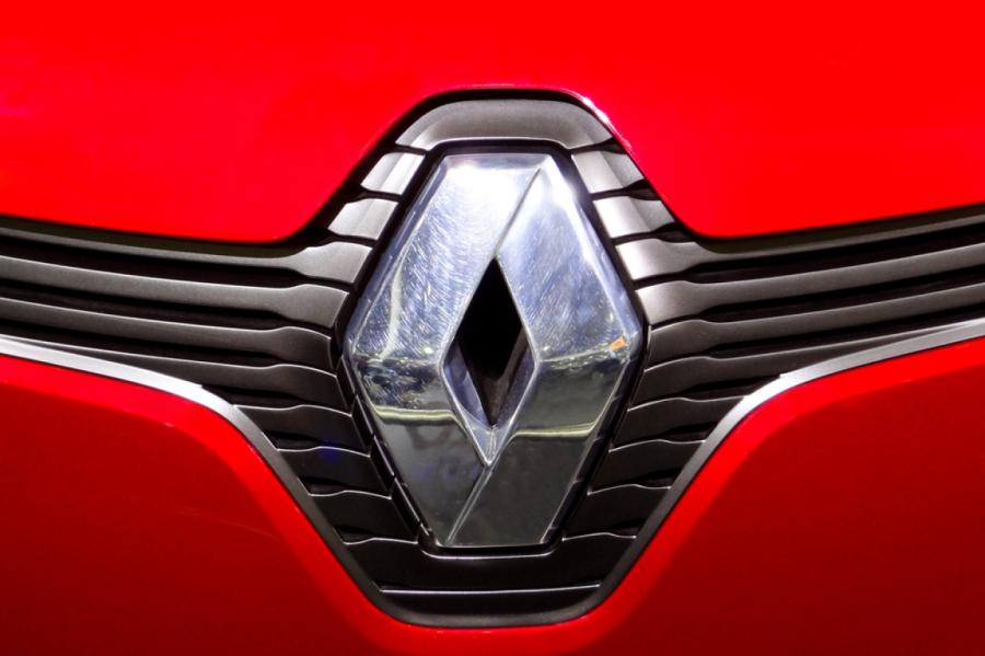 "Renault" veic sarunas par "AvtoVAZ" akciju pārdošanu