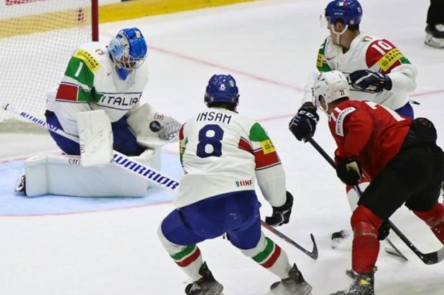Pasaules hokeja čempionāta spēlē uzvaru pret Itāliju svin Dānija