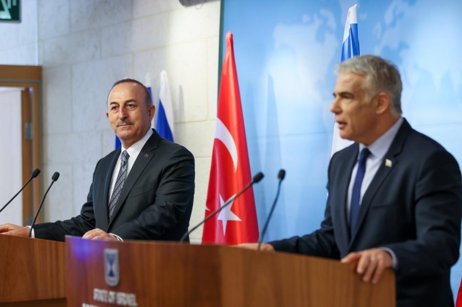Izraēla un Turcija vēlas normalizēt attiecības - ārlietu ministri