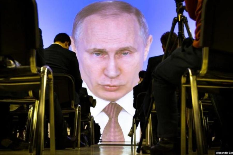 Putins okupēto Ukrainas reģionu iedzīvotājus pasludina par Krievijas pilsoņiem