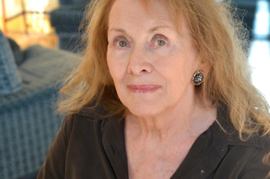 Nobela balva literatūrā piešķirta franču rakstniecei Annijai Erno