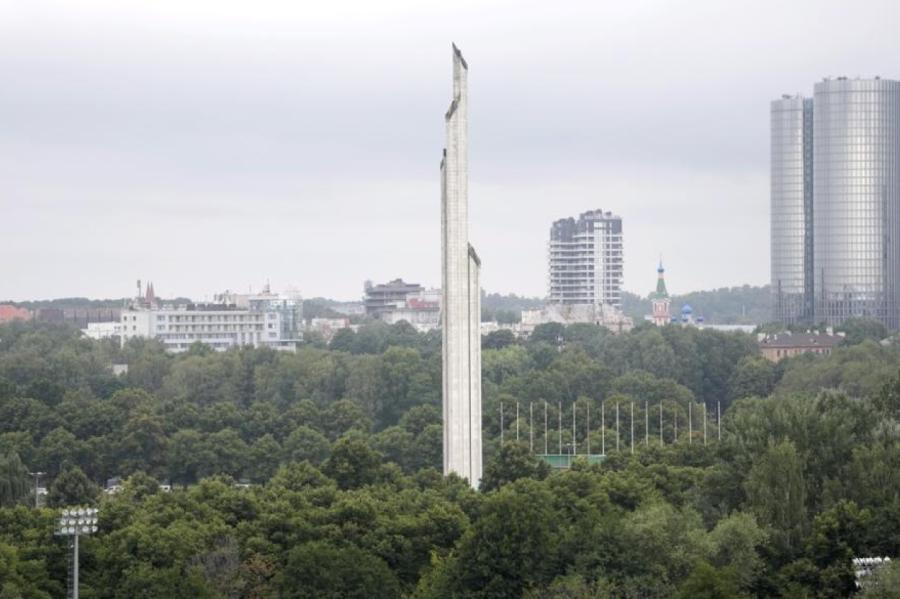 Kopš vasaras Latvijā demontēti vairāk nekā 120 padomju pieminekļi