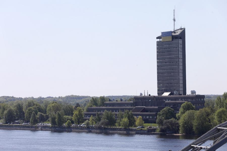 Rīgā 20.trolejbusa kustības grafiku saskaņos ar LTV darbiniekiem