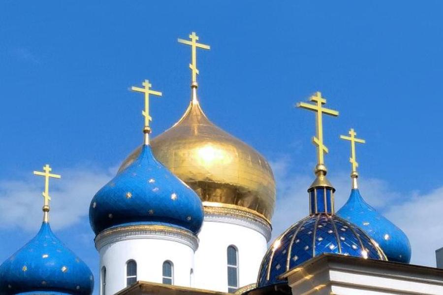 Ukrainā veic kratīšanu Maskavas patriarhāta dievnamos un klosteros