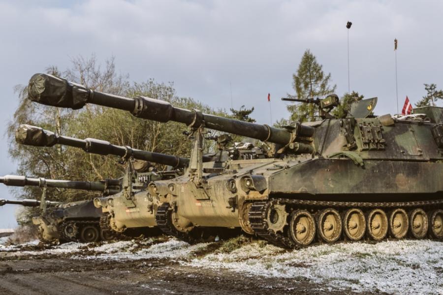 Lai okupanti aizbēgtu! Lietuva piegādās Ukrainai artilērijas munīciju