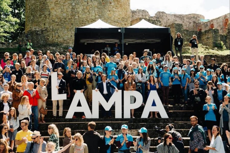 Sākas pasākumu pieteikšana sarunu festivālam Lampa