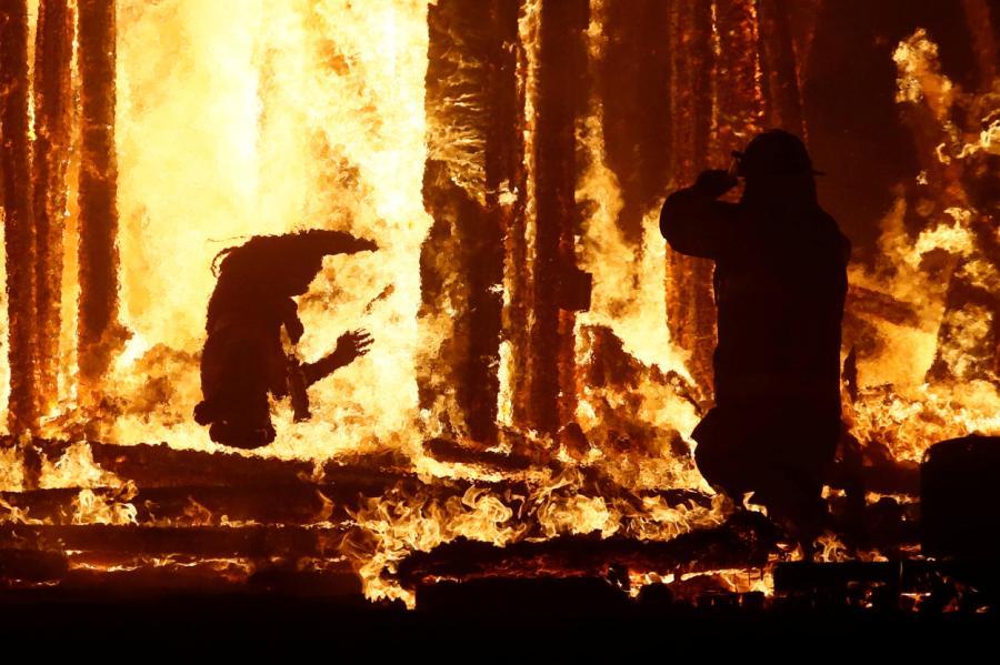 Traģēdija! Latvijā vakar uguns laupījis trīs cilvēku dzīvības