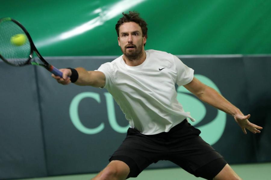 Gulbis ATP rangā zaudē 33 pozīcijas