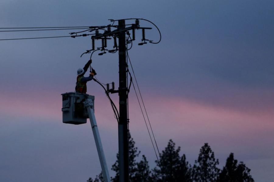 Novērsti vēja radītie energoapgādes traucējumi