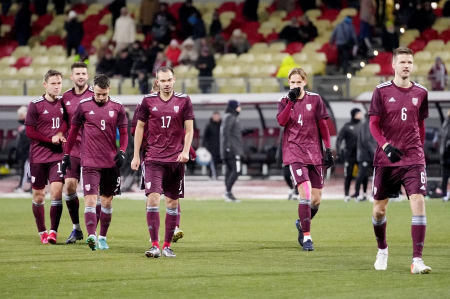 Latvijas futbola izlase pārbaudes mačā zaudē Īrijai
