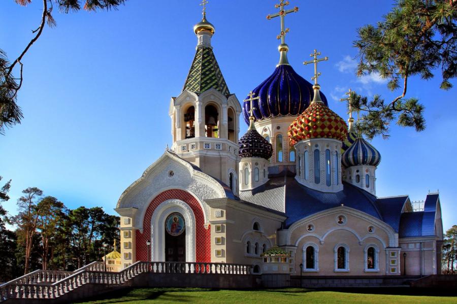 Ukrainā veic kratīšanu Maskavas pareizticīgās baznīcas metropolīta mājā