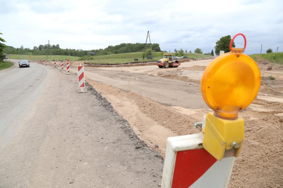 LVC: Valsts ceļu tīklā sākusies būvdarbu sezona