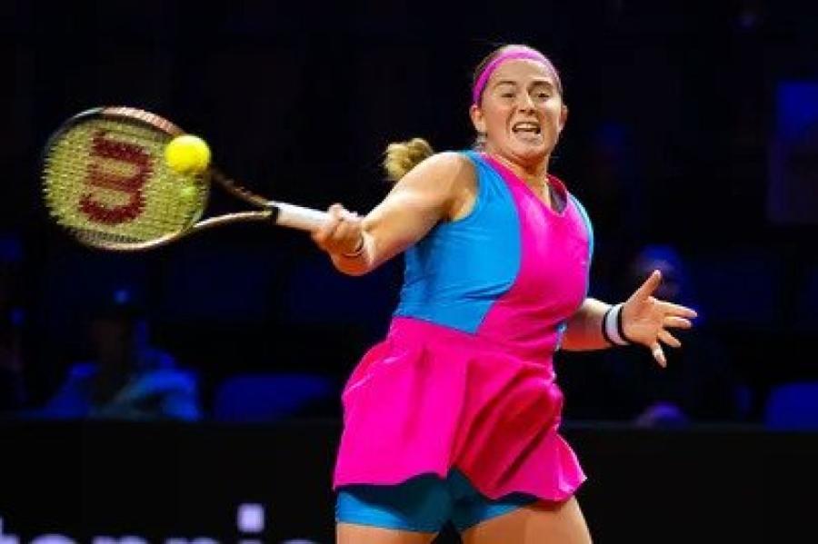 Ostapenko Štutgartes WTA 500 turnīra otrajā kārtā tiekas ar Žabēru