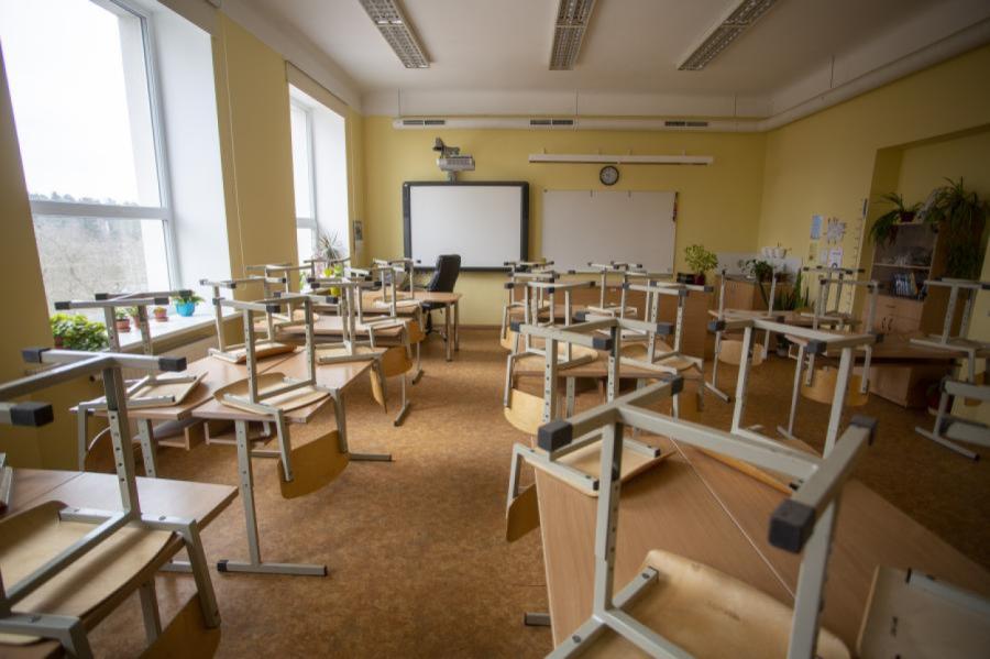 Rīgā pedagogu streika laikā slēgtas būs tikai 38 izglītības iestādes