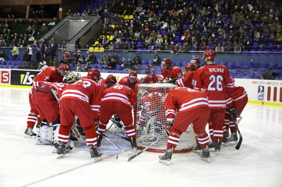 Polijas hokejs tuvu tam, lai pēc 22 gadu pārtraukuma atgrieztos elites divīzijā