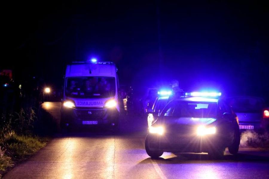 Šausmas Serbijā turpinās. Vīrietis no automašīnas nošāvis vismaz 8 cilvēkus