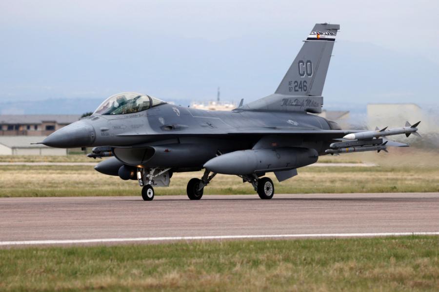 Baltā nama padomnieks: Arī iepriekš F-16 piegādes nebija izslēgtas