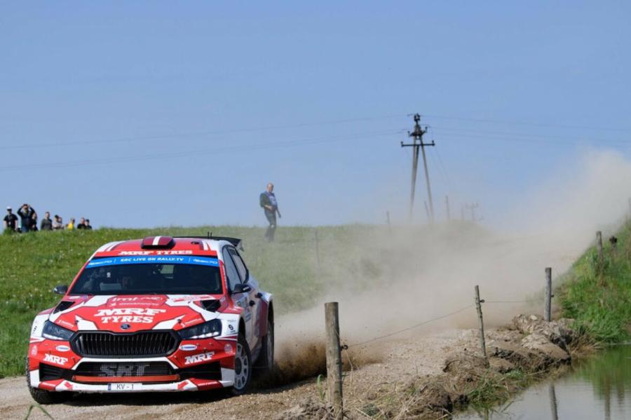 Fantastiskā Seska ekipāža vadībā pēc Polijas rallija otrās dienas (+VIDEO)