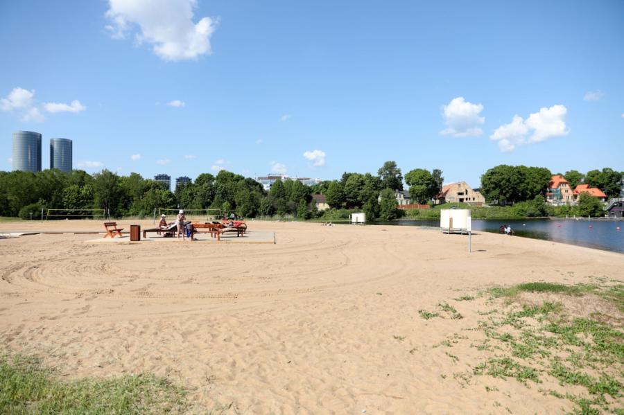 Siltajā trešdienā saule mīsies ar mākoņiem