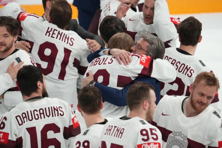 Latvijas hokeja izlase atgriezīsies Latvijā