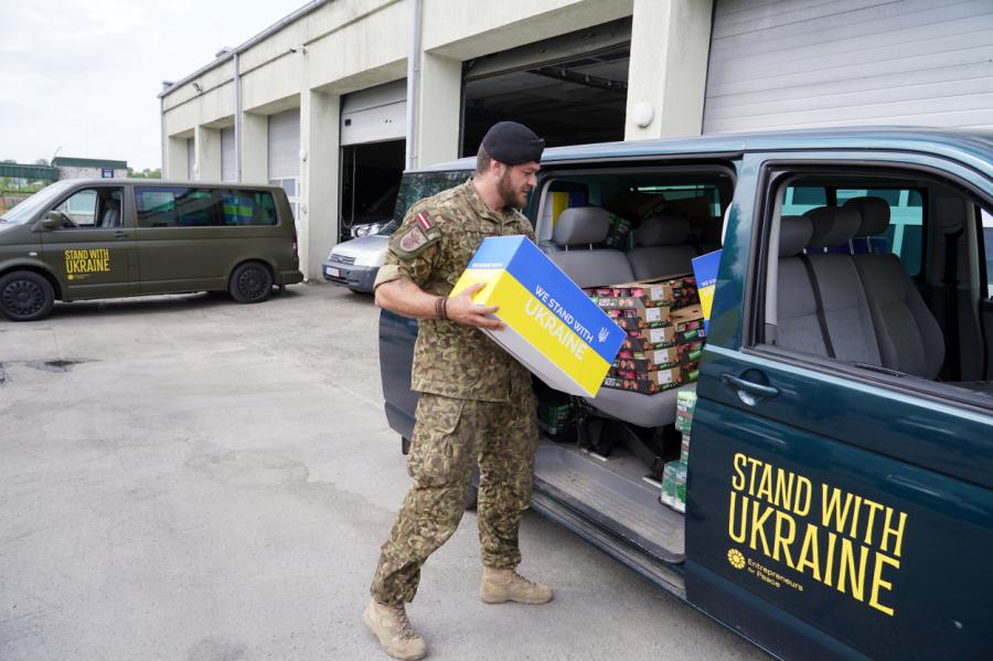 No Rīgas uz Ukrainu dosies vēl viens humānais konvojs