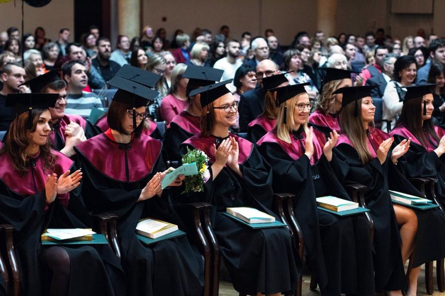 Tiesību zinātnes studenti turpinās kārtot Valsts vienoto eksāmenu