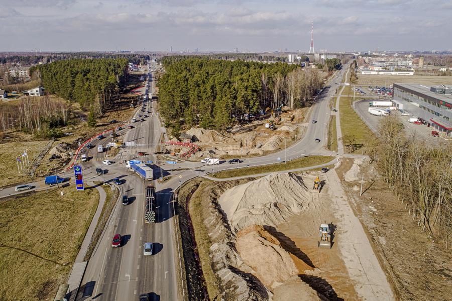 Būs izmaiņas satiksmes organizācijā uz Bauskas šosejas