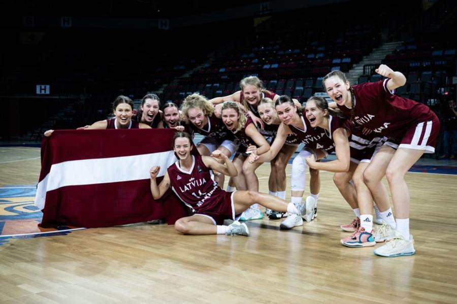 Fantastika! Latvijas U-20 basketbolistes pirmo reizi sasniedz EČ finālu (+VIDEO)