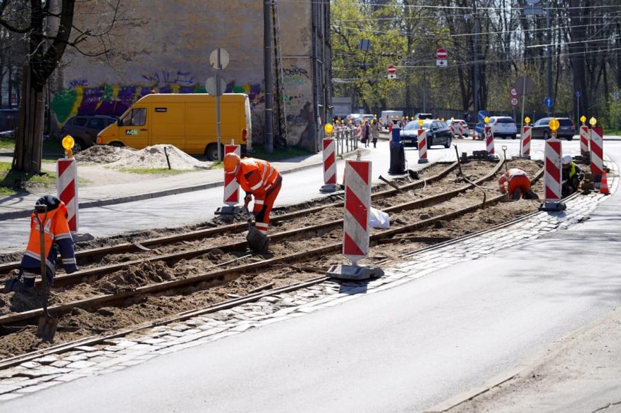 Informēs par būvdarbu progresu 5.tramvaja maršruta posmā