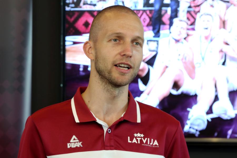 Latvijas basketbola izlases trenera asistents raksturojis Spāniju