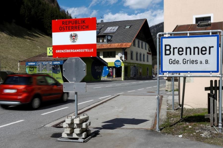 Austrija paplašinās kritizēto praksi un sāks pārbaudes uz robežas ar Itāliju