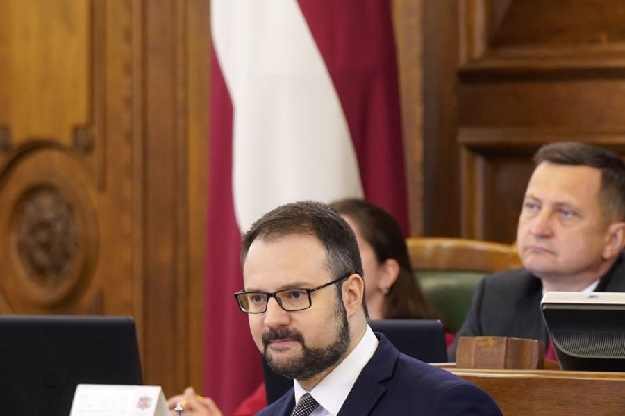 Briškens prasīs skaidrot "Rail Baltica" projekta izmaksu milzīgu pieaugumu