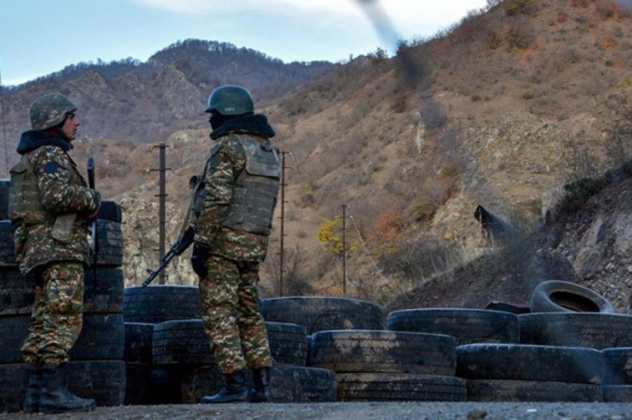 Armēnija paziņo, ka Azerbaidžāna apšaudījusi tās pozīcijas pie robežas