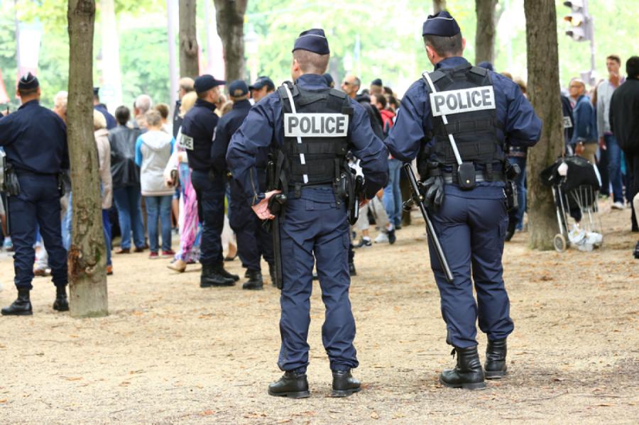 Parīzē saistībā ar uzbrukumu Briselē apsūdzēti divi vīrieši