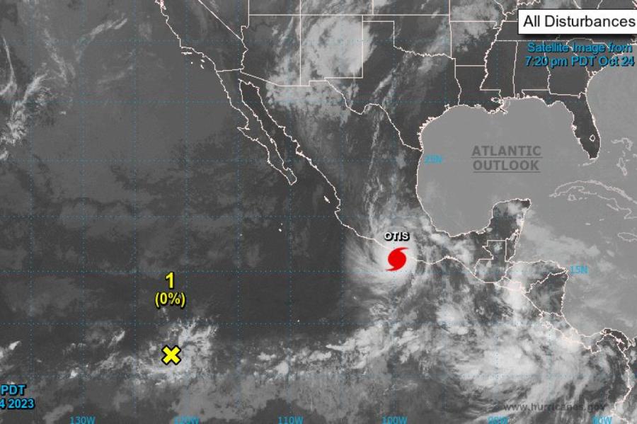 Meksikai tuvojas potenciāli katastrofālā viesuļvētra «Otiss»