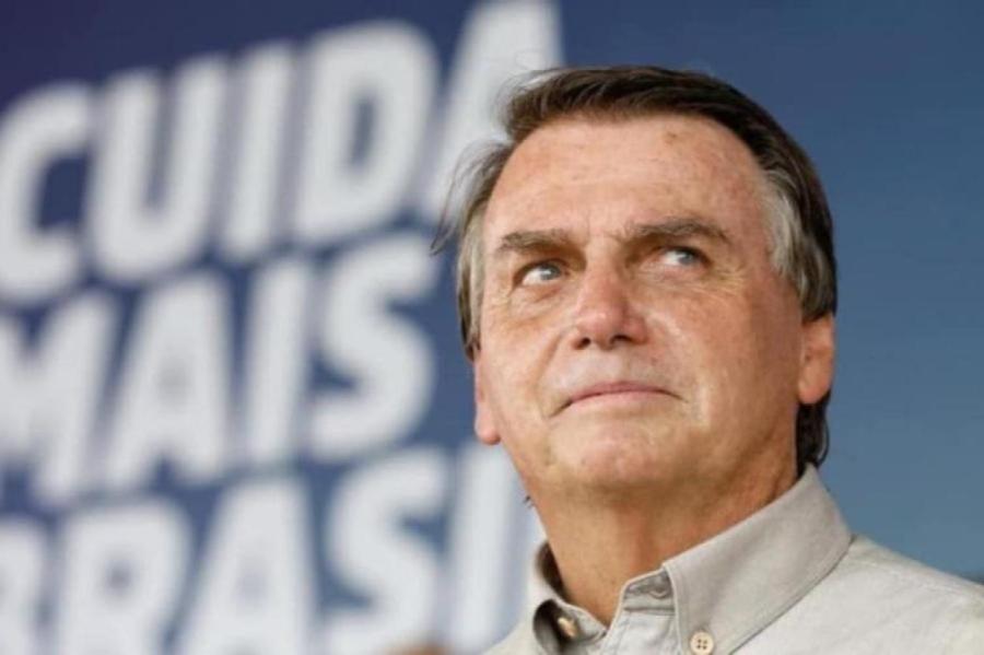 Brazīlijas tiesa liedz Bolsonaru startēt vēlēšanās