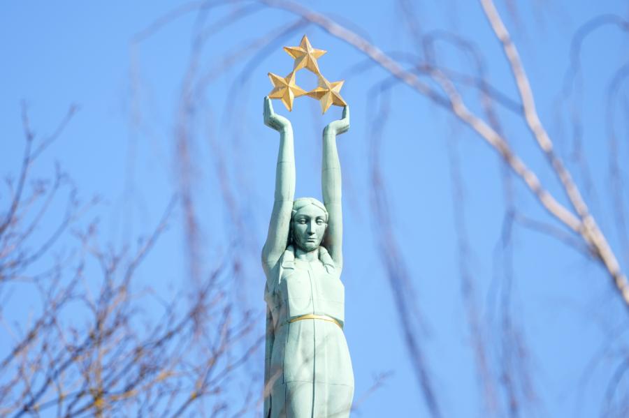 Rīgā valsts svētkos centrālais pasākums notiks pie Brīvības pieminekļa